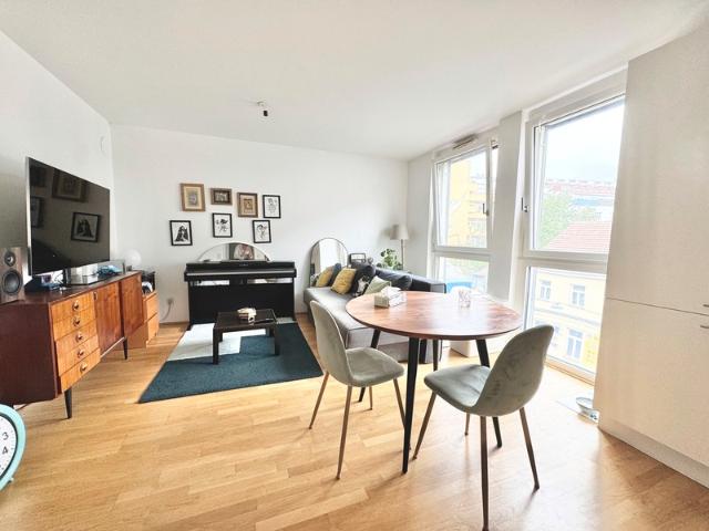 1140 Wien TOPLAGE | HELLE 2 ZIMMER | OPTIMALE RAUMAUFTEILUNG | U BAHN NÄHE