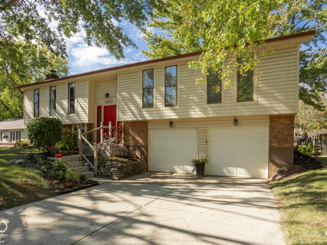 11411 Timberlake Lane