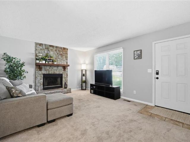 11411 N Walnut Street