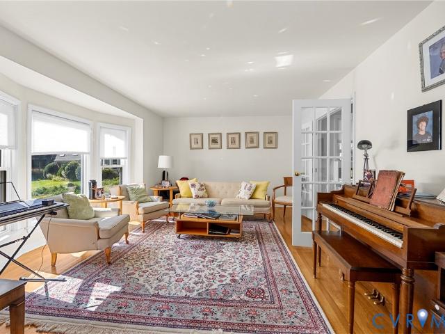 11414 Creekside Court