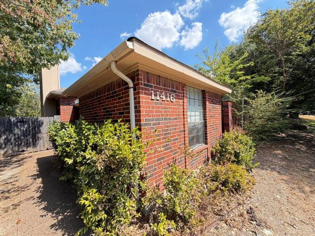 11416 Summertree Lane