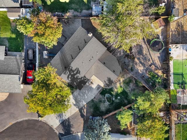 1141 E Hill Place