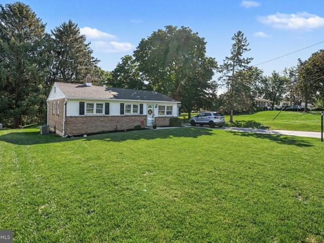 1141 Fairmont Drive