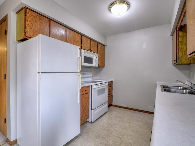 1141 Vogt Dr, Unit 3