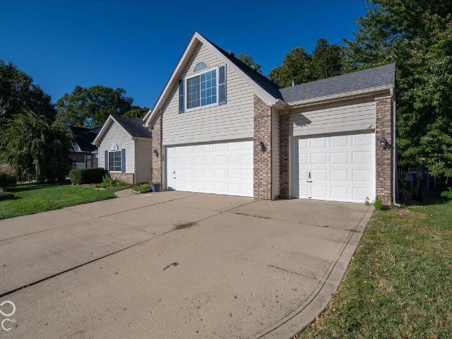 1142 Crestwood Drive