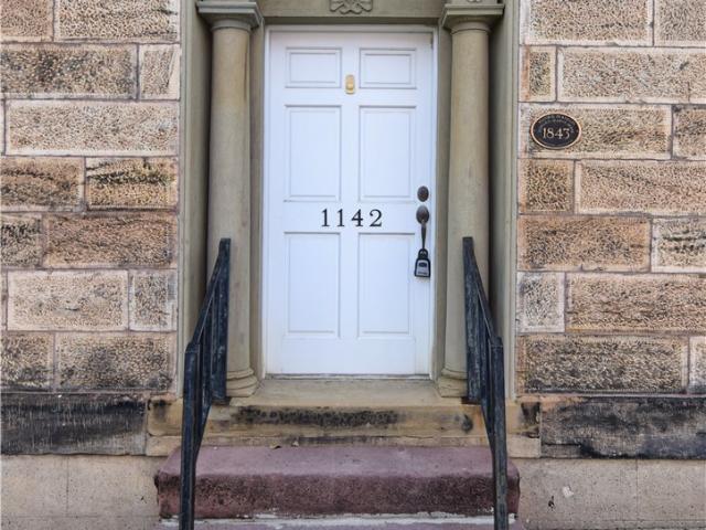 1142 Elk Street
