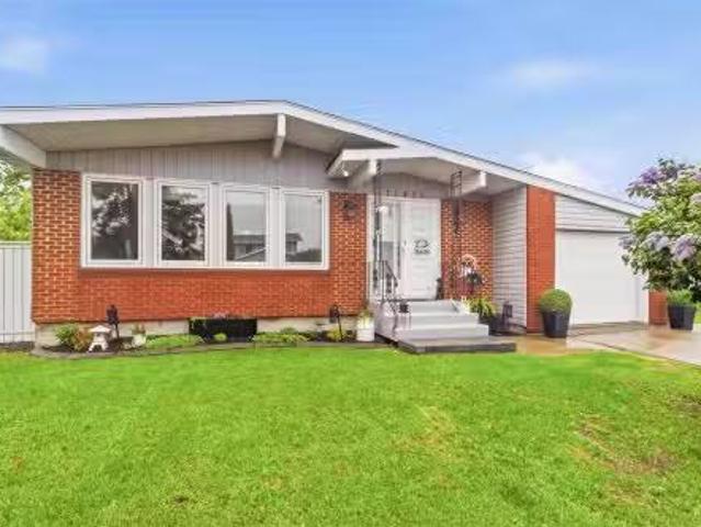 11431 144 Avenue, Edmonton, AB, T5X 1L7 house for sale List.
