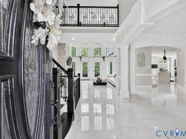 11431 Shorecrest Court