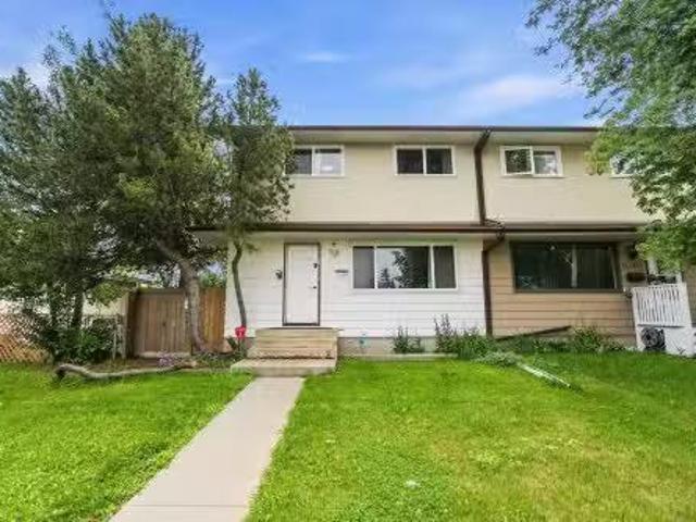 11439 39 Avenue Nw, Edmonton, AB, T6J 0M5 house for sale Li.