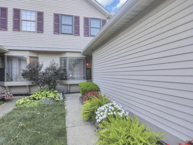 1143 Brookview Circle