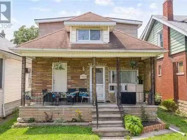 1143 Lincoln, Windsor, ON, N8Y 2H6 house for sale Listing I.