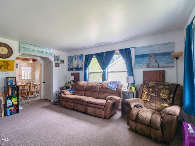 114 116 Sandhill Road