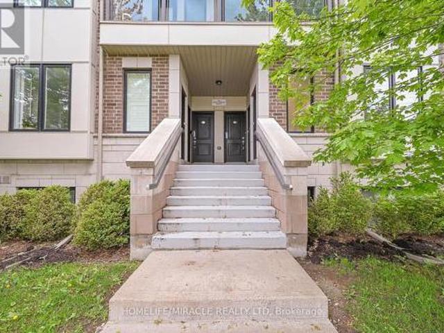 114 256 Royal York Road, Toronto, ON, M8V 1Y8 townhouse for sale | Listing ID W13848 | Royal LePage