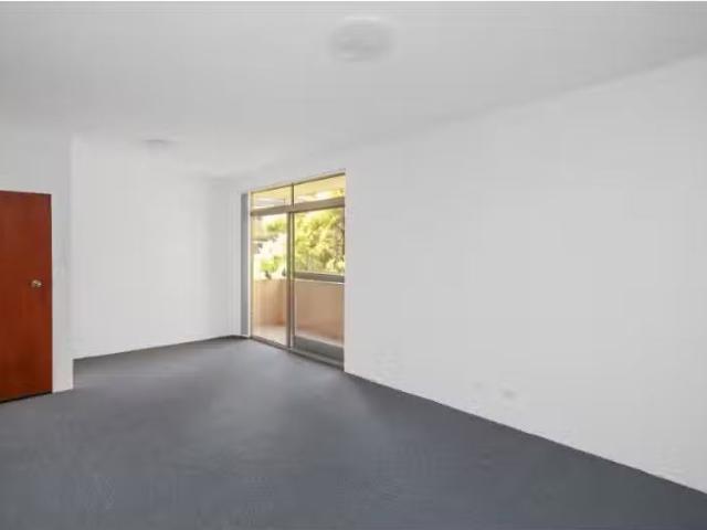 11/4 6 Park Avenue, Westmead Apartment for rent Listed by Lea.