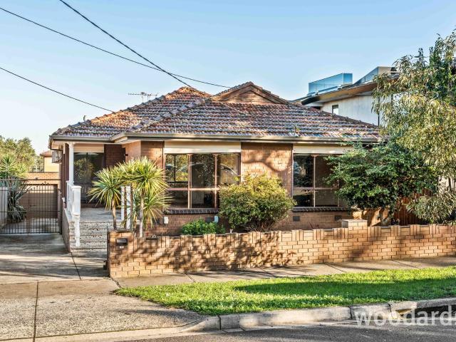 114 Collins Street, Thornbury