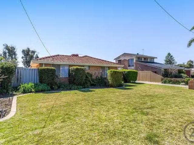 1/14 Chepstow Drive, Mandurah, WA 6210