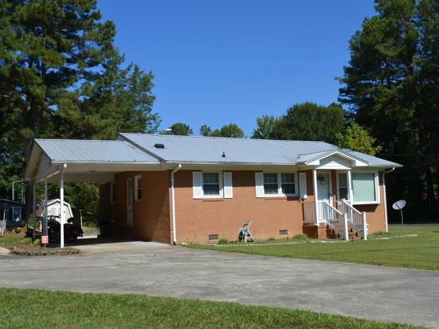 114 Airport Rd, Siler City, NC 27344 | MLS #2533