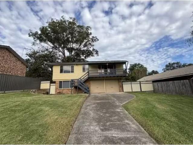 114 Alton Road, Raymond Terrace House for rent Listed by Rent.