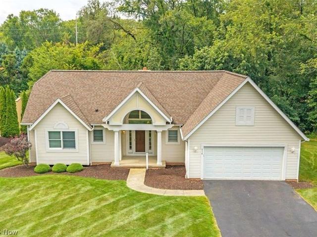 114 Barkwood Dr, Wadsworth, OH 44281