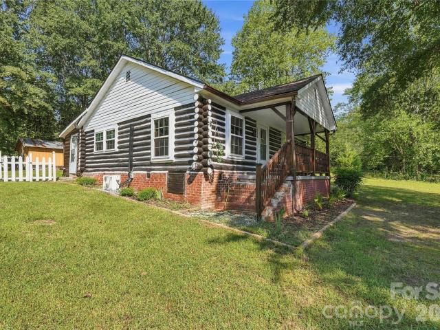 114 Beacon Hill Road