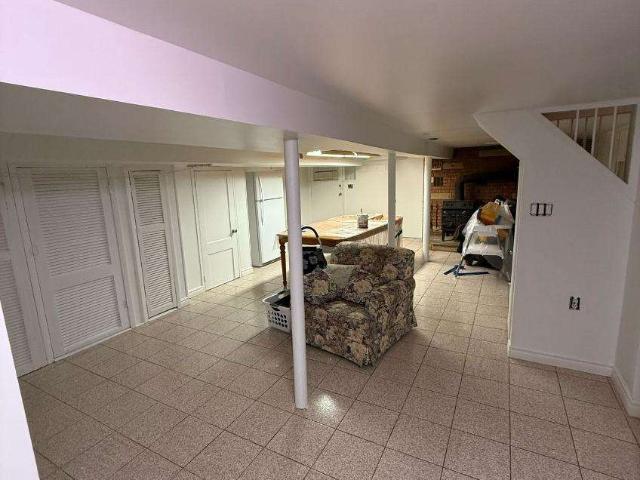 114 Beatrice Street, Toronto, Ontario M6J 2T3, Canada