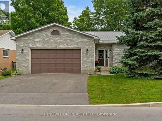 114 Bell Street, Carleton Place, ON, K7C 1V4 house for sale | Listing ID X13782 | Royal LePage