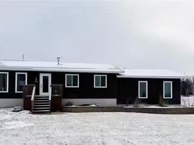 114 Bluewing Street, Oak Lake, MB, R0M 1P0 house for sale L.