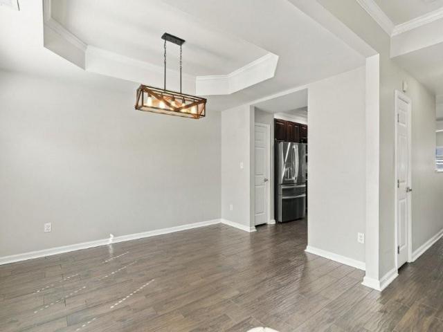 114 Brock ST