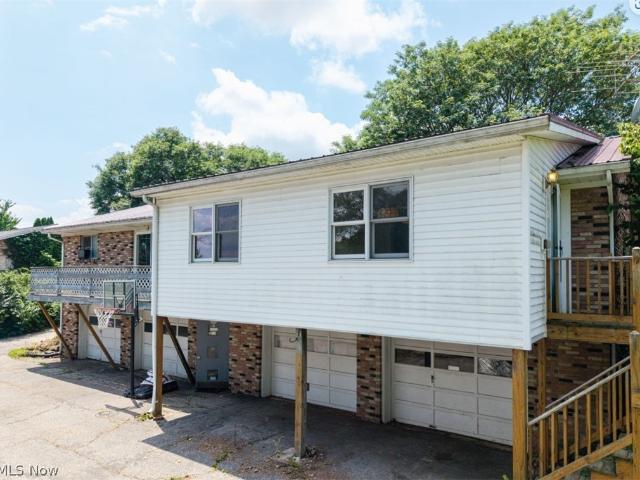 114 Brookwood Way N