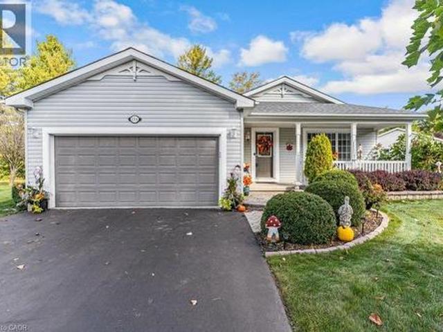 114 Bushmill Circle, Freelton, ON, L8B 1A5 house for sale | Listing ID 40868 | Royal LePage