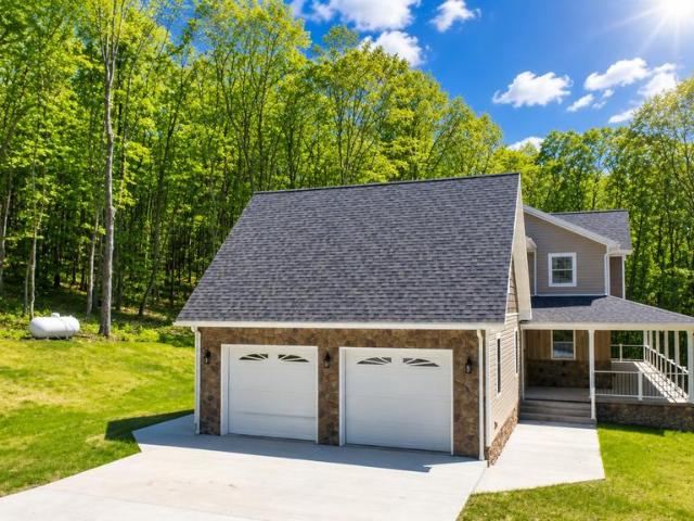 114 Dripping Spring Rd