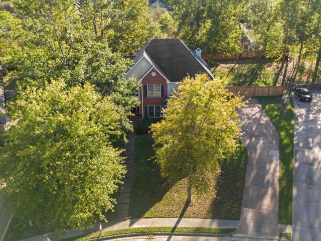 114 Dunton Hill Lane