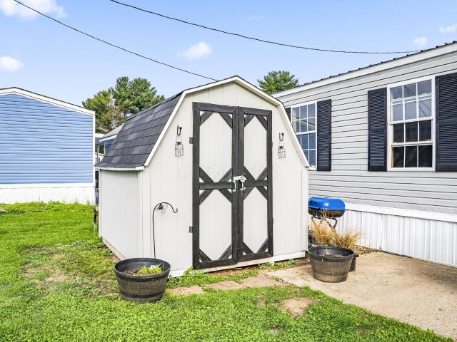 114 Evergreen Avenue