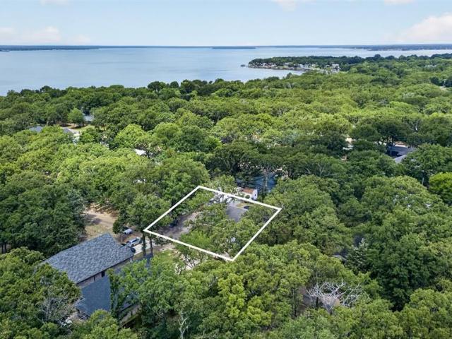 114 Forrest Oaks Drive