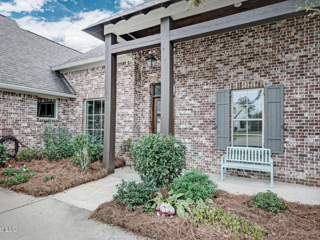114 First Colony Boulevard