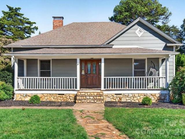 114 Holbrook St, Huntersville, NC 28078
