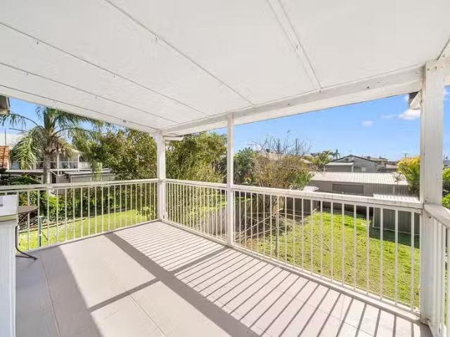 1/14 James Street, Scarborough, QLD 4020