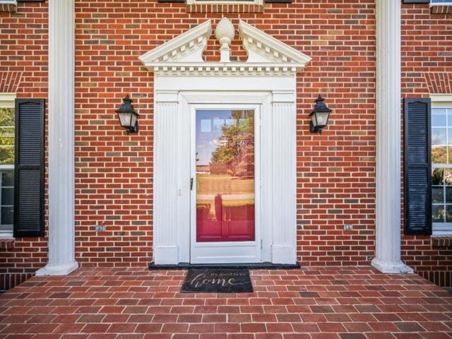 114 Lake Ridge Drive