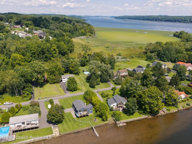 114 Lighthouse Drive
