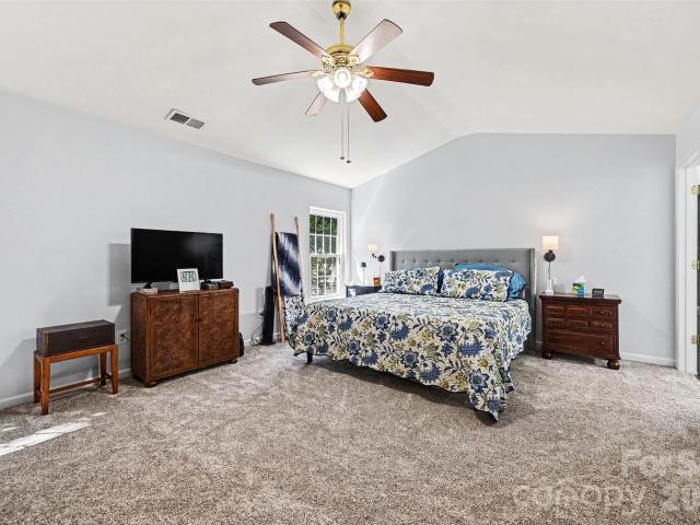 114 S Audubon Avenue