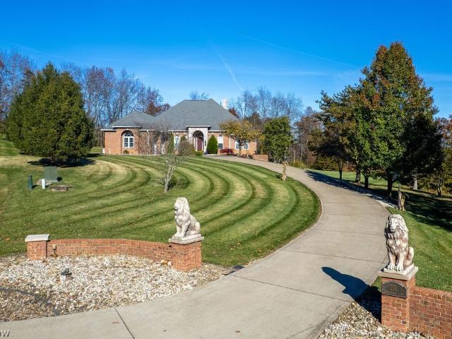 114 Shadowood Lane