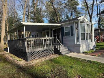 114 sugar maple circle
