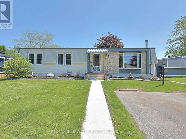 114 Pebble Beach Parkway, South Huron Stephen, ON, N0M 1T0 house for sale | Listing ID X13173 | Royal LePage
