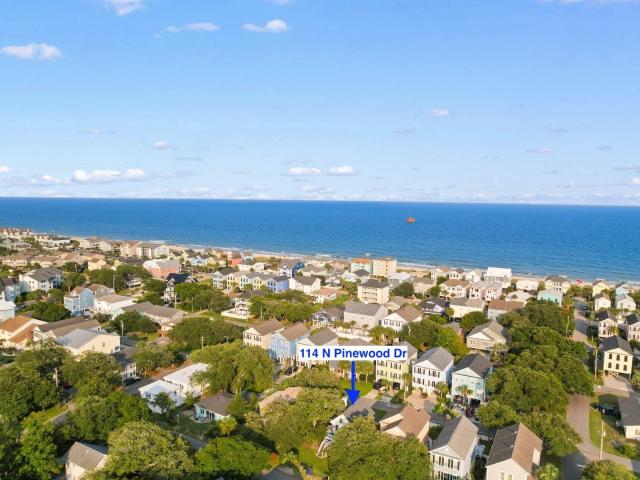114 Pinewood Dr. N