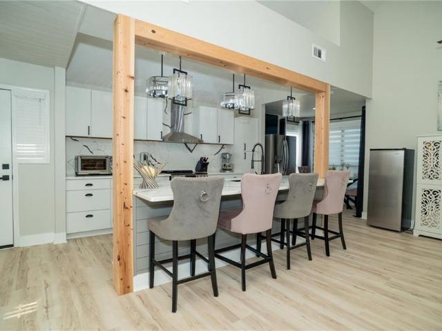114 w chamale cove # 114