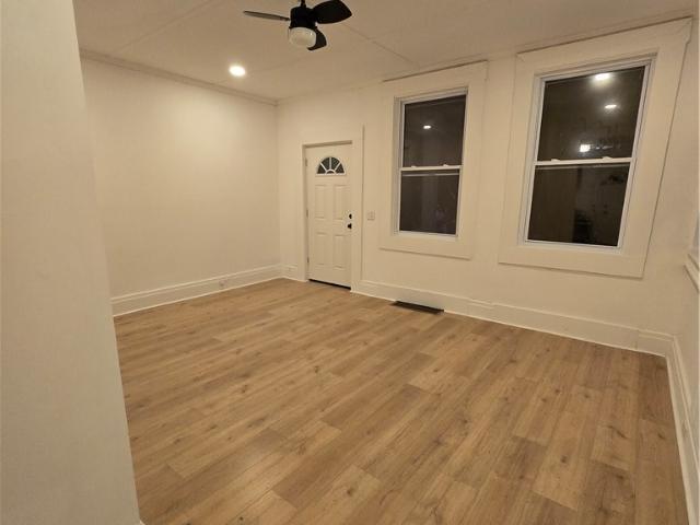 114 W Park Street