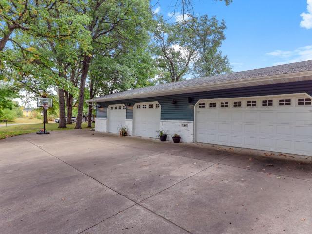 114 Woodland Circle