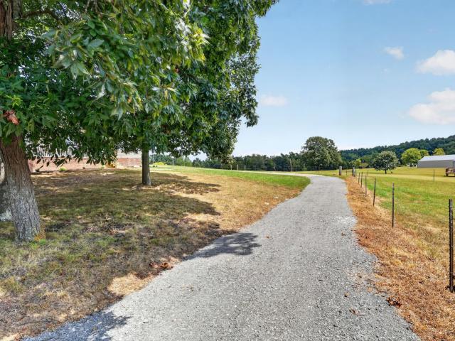 114 Tom Beasley Rd