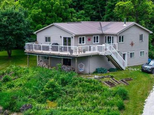 114 Victoria Street, Chatsworth, ON, N0H 2S0 house for sale | Listing ID X13503 | Royal LePage