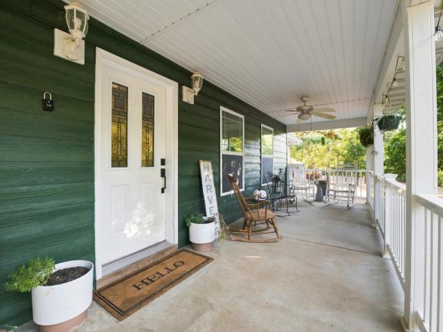 114 Zuluster Lane